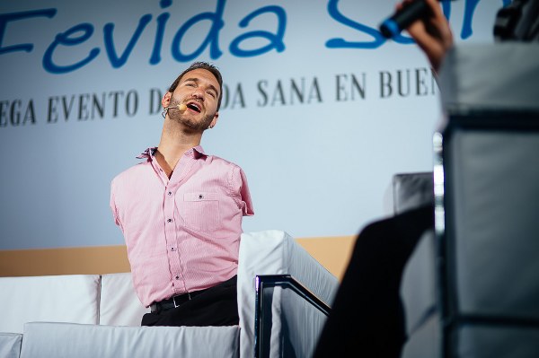 nick vujicic, argentina, world outreach tour, 2013