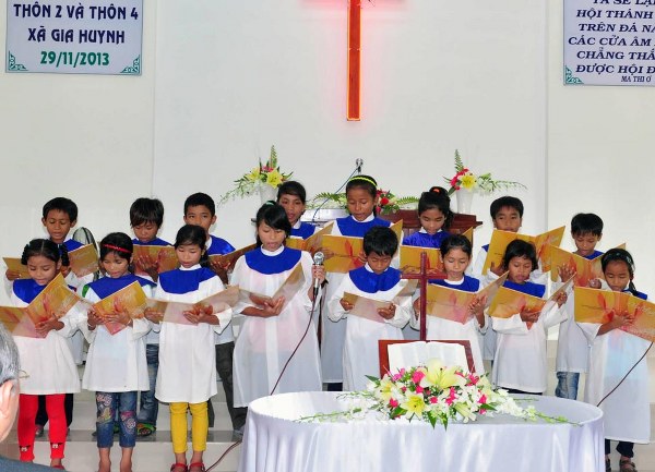 LỄ TH&Agrave;NH LẬP HAI ĐIỂM NH&Oacute;M TẠI B&Igrave;NH THUẬN