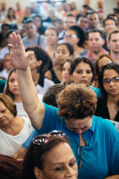 Nick vujicic world tour outreach brazil 2013