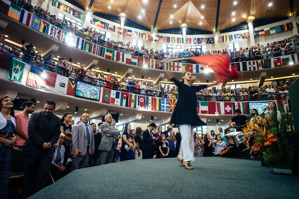 Nick vujicic world tour outreach brazil 2013