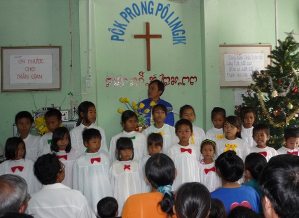 HỘI THÁNH NGƯỜI CHĂM: GIÁNG SINH TRONG ƠN CỦA CỨU CHÚA