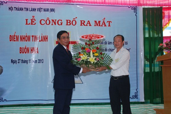 LỄ CÔNG BỐ RA MẮT ĐIỂM NHÓM TIN LÀNH BUÔN H’MA - ĐĂK LĂK.