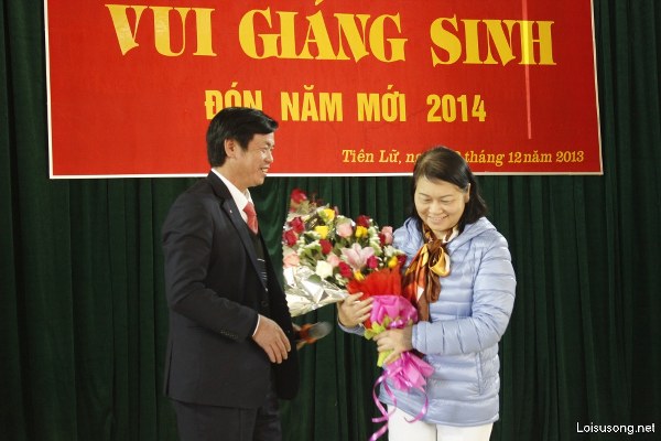 Gi&aacute;ng Sinh Sớm Đến Với Những Trẻ Em Khuyết Tật