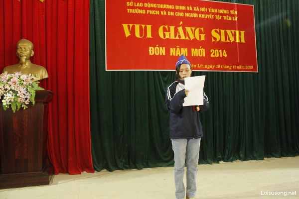 Gi&aacute;ng Sinh Sớm Đến Với Những Trẻ Em Khuyết Tật