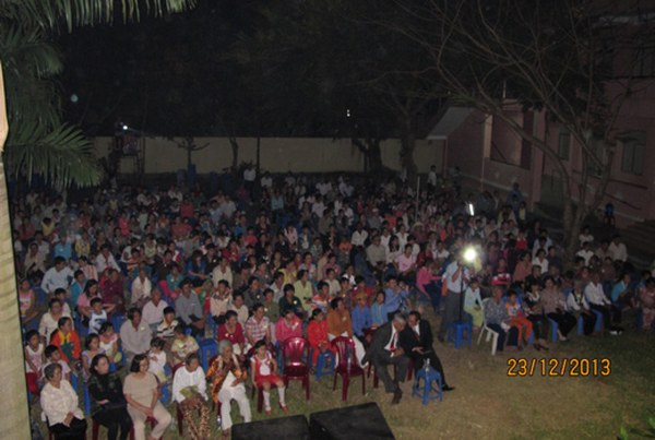 TRUYỀN GIẢNG GI&Aacute;NG SINH 2013 TẠI T&Acirc;N AN - LONG AN