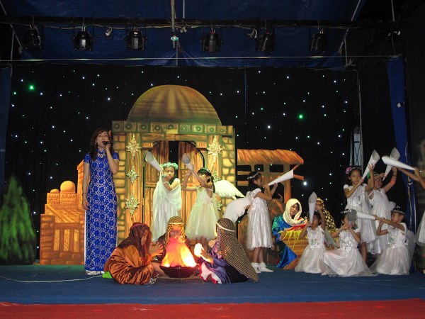 TRUYỀN GIẢNG GI&Aacute;NG SINH 2013 TẠI HỘI TH&Aacute;NH MỘC H&Oacute;A &ndash; LONG AN.