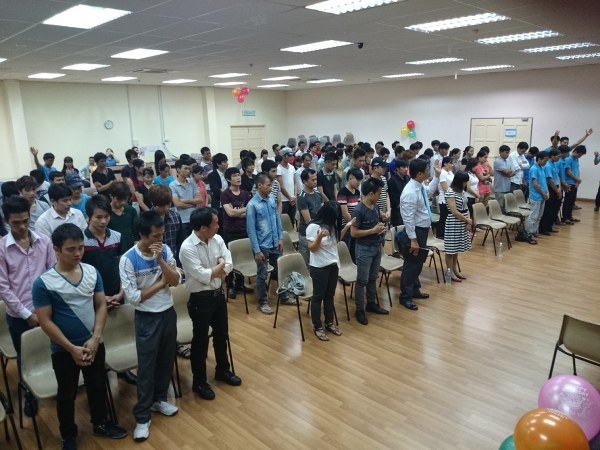 Chung Vui Gi&aacute;ng Sinh C&ugrave;ng Hội Th&aacute;nh Lời Sự Sống Việt Nam Tại Moscow, Malaysia, Australia, H&agrave;n Quốc