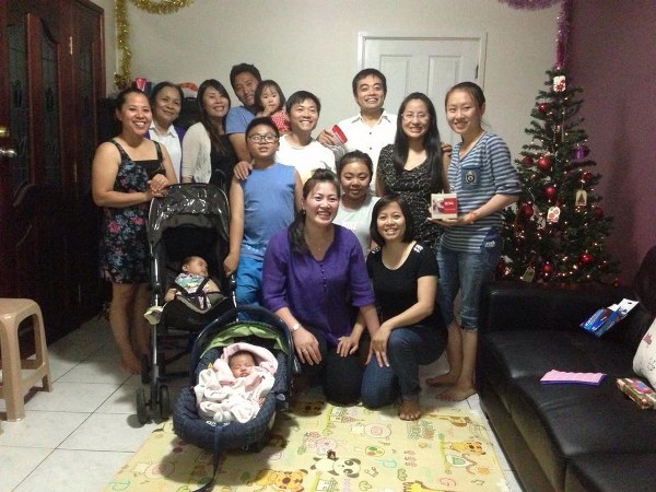 Chung Vui Gi&aacute;ng Sinh C&ugrave;ng Hội Th&aacute;nh Lời Sự Sống Việt Nam Tại Moscow, Malaysia, Australia, H&agrave;n Quốc