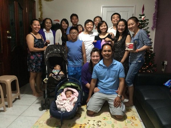 Chung Vui Gi&aacute;ng Sinh C&ugrave;ng Hội Th&aacute;nh Lời Sự Sống Việt Nam Tại Moscow, Malaysia, Australia, H&agrave;n Quốc