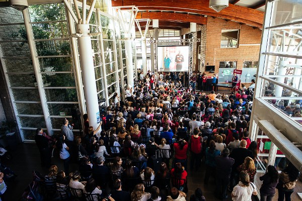 nick vujicic, uruguay, worldoutreach tour,