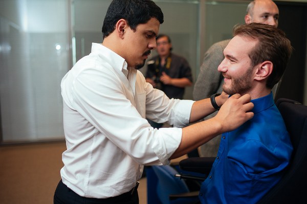nick vujicic, uruguay, worldoutreach tour,