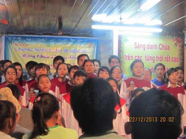 GI&Aacute;NG SINH ƠN PHƯỚC TẠI HỘI TH&Aacute;NH TIN L&Agrave;NH VĨNH ĐIỆN, QUẢNG NAM.