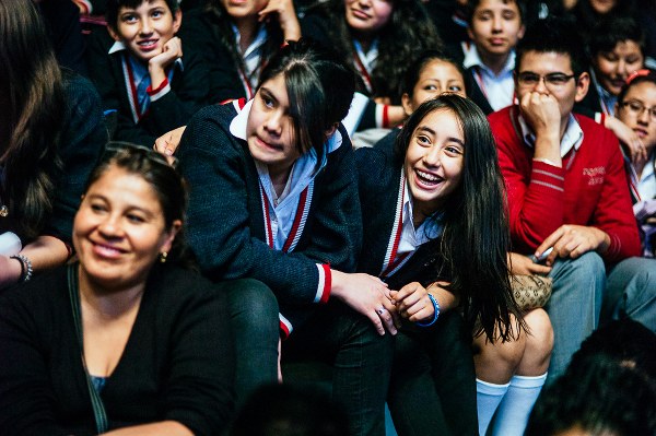 h&agrave;nh tr&igrave;nh nam mỹ, World Outreach Tour, nick vujicic, bolivia
