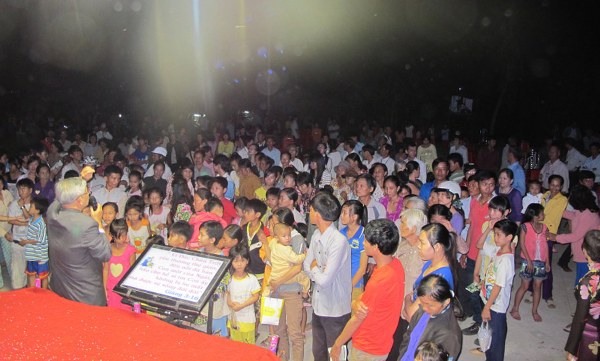 TRUYỀN GIẢNG GI&Aacute;NG SINH 2013 TẠI THUẬN MỸ - LONG AN.