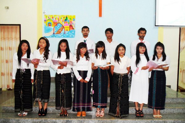 TH&Aacute;NH NHẠC MỪNG CH&Uacute;A GI&Aacute;NG SINH TẠI CHI HỘI BON NƠR C &ndash; L&Acirc;M ĐỒNG