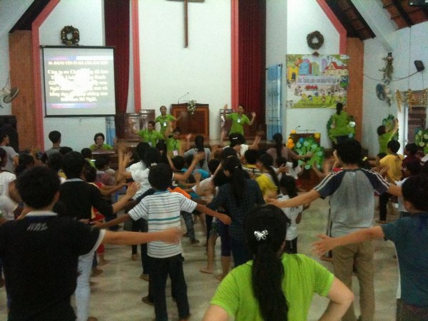TH&Aacute;NH KINH M&Ugrave;A H&Egrave; TẠI HỘI TH&Aacute;NH V&Otilde; ĐẮT, B&Igrave;NH THUẬN.