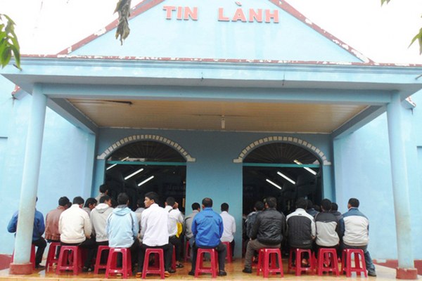 LỄ KHAI GIẢNG TH&Aacute;NH KINH CĂN BẢN TỈNH L&Acirc;M ĐỒNG NĂM 2014