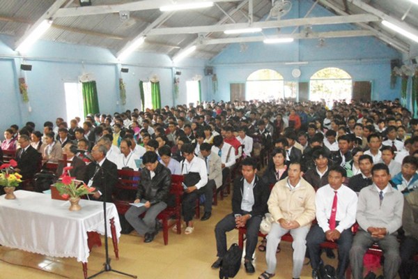 LỄ KHAI GIẢNG TH&Aacute;NH KINH CĂN BẢN TỈNH L&Acirc;M ĐỒNG NĂM 2014