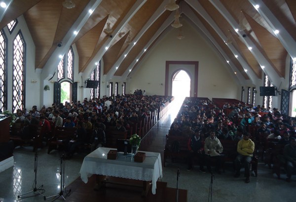 LỄ KHAI GIẢNG TH&Aacute;NH KINH CĂN BẢN TỈNH L&Acirc;M ĐỒNG NĂM 2014