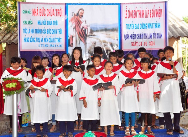 B&Igrave;NH THUẬN: LỄ C&Ocirc;NG BỐ QUYẾT ĐỊNH TH&Agrave;NH LẬP V&Agrave; BỔ NHIỆM CHI HỘI T&Acirc;N XU&Acirc;N