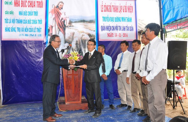 B&Igrave;NH THUẬN: LỄ C&Ocirc;NG BỐ QUYẾT ĐỊNH TH&Agrave;NH LẬP V&Agrave; BỔ NHIỆM CHI HỘI T&Acirc;N XU&Acirc;N