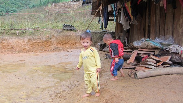 kh&ocirc;ng khí đón giáng sinh của các tín hữu H&rsquo;m&ocirc;ng tại tỉnh Bắc Kạn