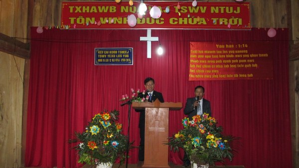 kh&ocirc;ng khí đón giáng sinh của các tín hữu H&rsquo;m&ocirc;ng tại tỉnh Bắc Kạn