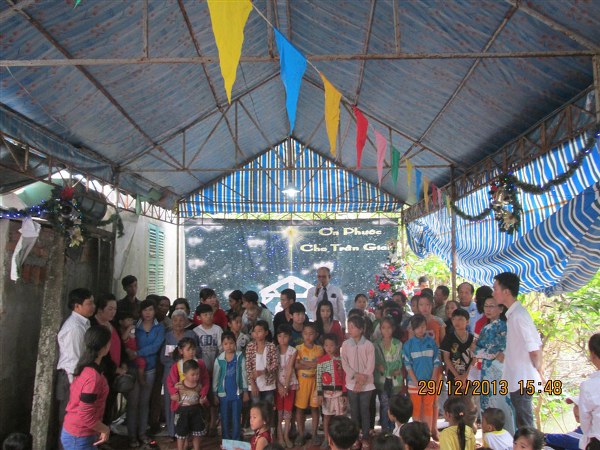 42 TH&Acirc;N HỮU TIN CH&Uacute;A TẠI ĐIỂM NH&Oacute;M TẦM VU - CẦN THƠ.