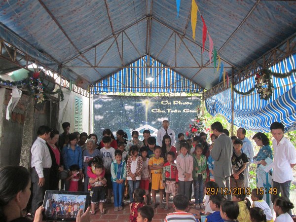 42 TH&Acirc;N HỮU TIN CH&Uacute;A TẠI ĐIỂM NH&Oacute;M TẦM VU - CẦN THƠ.
