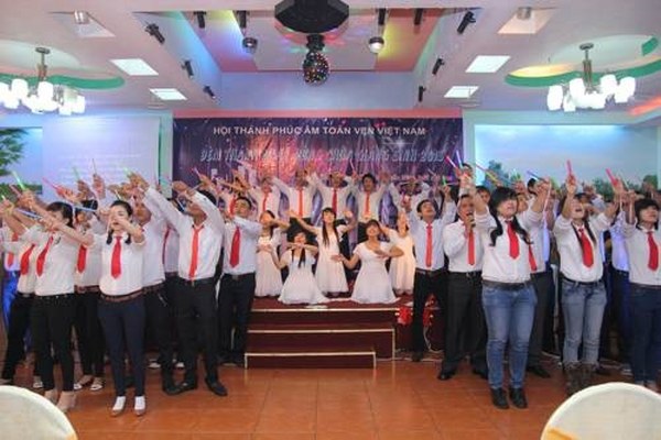 chương trình truyền giảng Thánh Nhạc Mừng Chúa Giáng sinh Hội Thánh Phúc Âm Toàn vẹn Việt Nam