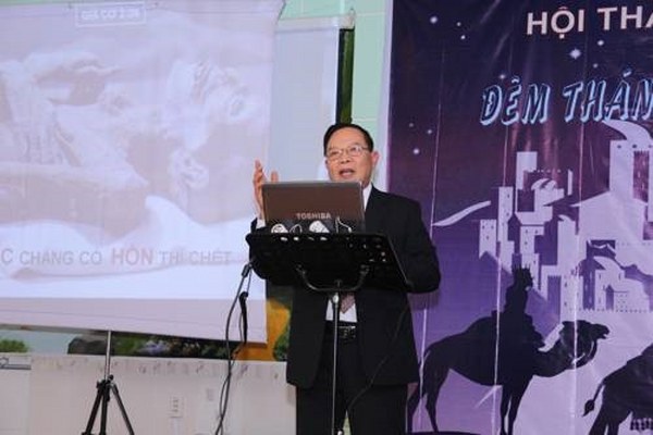 chương trình truyền giảng Thánh Nhạc Mừng Chúa Giáng sinh Hội Thánh Phúc Âm Toàn vẹn Việt Nam