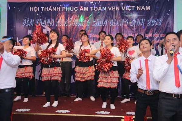 chương trình truyền giảng Thánh Nhạc Mừng Chúa Giáng sinh Hội Thánh Phúc Âm Toàn vẹn Việt Nam