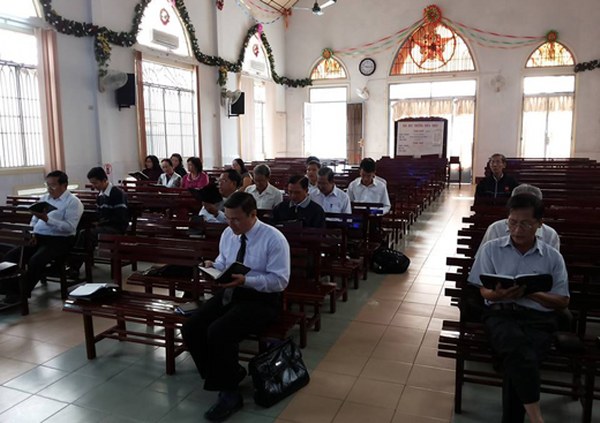 HIỆP NGUYỆN VÀ BẦU NHÂN SỰ ĐẠI DIỆN TIN LÀNH TỈNH HẬU GIANG