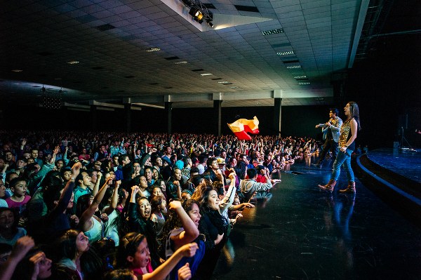 nam mỹ,bolivia,nick vujicic,world outreach tour,h&agrave;nh tr&igrave;nh, colombia