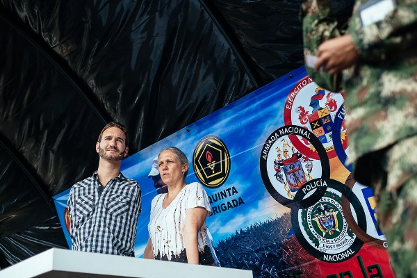 nam mỹ,bolivia,nick vujicic,world outreach tour,h&agrave;nh tr&igrave;nh, colombia