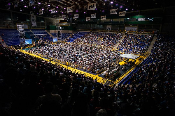 nam mỹ,bolivia,nick vujicic,world outreach tour,h&agrave;nh tr&igrave;nh, colombia