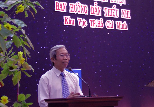 BỒI LINH - HUẤN LUYỆN BAN HƯỚNG DẪN THIẾU NHI CỦA TỔNG LI&Ecirc;N HỘI