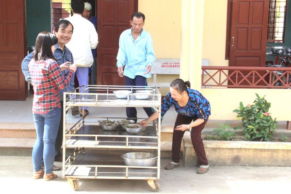BỮA ĂN CUỐI NĂM (AL) CHO NGƯỜI T&Acirc;M THẦN TẠI QUẢNG NAM.