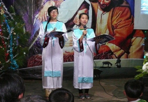 ĐIỂM NH&Oacute;M THUẬN H&Ograve;A &ndash; B&Igrave;NH THUẬN: M&Ugrave;A GI&Aacute;NG SINH TRONG PHƯỚC HẠNH