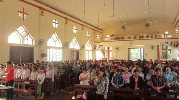Bồi Linh Cho Phụ Nữ Tại HTTL Bắc Sơn V&agrave; HTTL Hải Ph&ograve;ng