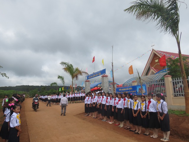 LỄ CUNG HIẾN NH&Agrave; THỜ TIN L&Agrave;NH D&Acirc;NG NGLUNG &ndash; ĐĂK N&Ocirc;NG