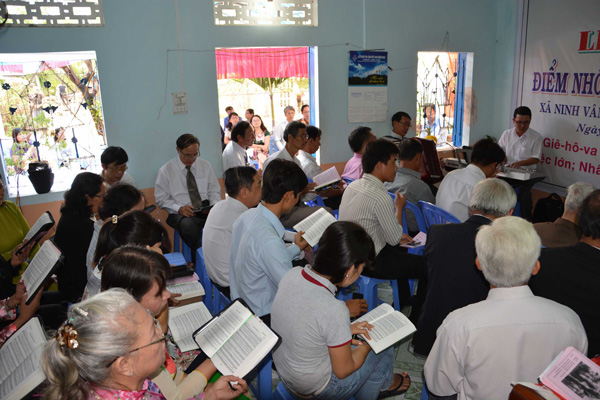 LỄ C&Ocirc;NG BỐ ĐIỂM NH&Oacute;M TIN L&Agrave;NH TH&Ocirc;N T&Acirc;Y, X&Atilde; NINH V&Acirc;N, TỈNH KH&Aacute;NH H&Ograve;A