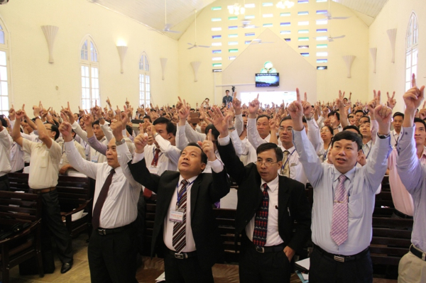 &Acirc;n L&agrave;nh Ch&uacute;a Ban Tr&ecirc;n Hội Đồng Bồi Linh 2014