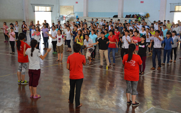 TH&Ocirc;NG C&Ocirc;NG C&Aacute;C BAN THANH NI&Ecirc;N TH&Agrave;NH PHỐ NHA TRANG