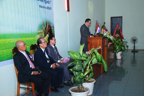 LỄ TẤN PHONG MỤC SƯ TẠI NH&Agrave; THỜ PLEI BRENG, TỈNH GIA LAI