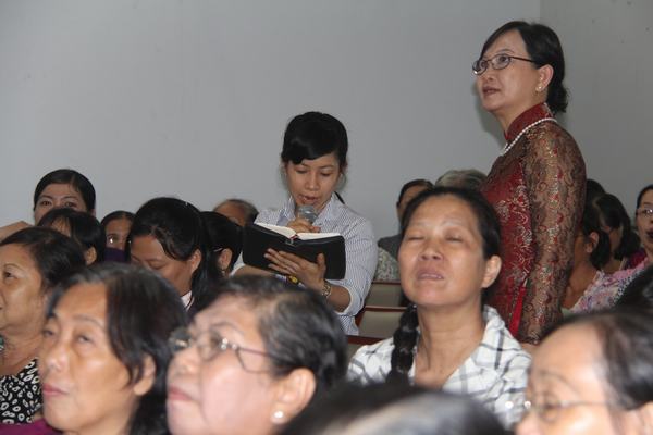 BỒI LINH PHỤ NỮ KHU VỰC TP. HCM
