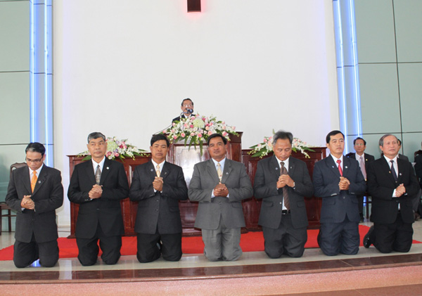 LỄ TẤN PHONG MỤC SƯ TẠI CHI HỘI BU&Ocirc;N MA THUỘT