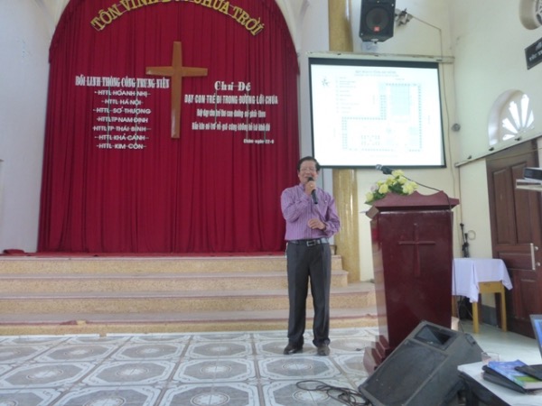 Th&ocirc;ng C&ocirc;ng Trung Ni&ecirc;n Tại HTTL Ho&agrave;nh Nhị