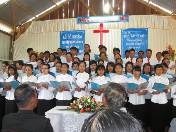 LỄ BỔ NHIỆM QUẢN NHIỆM CÁC CHI HỘI TẠI TỈNH LÂM ĐỒNG