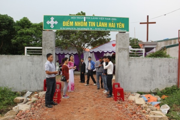 Lễ Cảm Tạ V&agrave; Cung Hiến Tại HTTL M&oacute;ng C&aacute;i